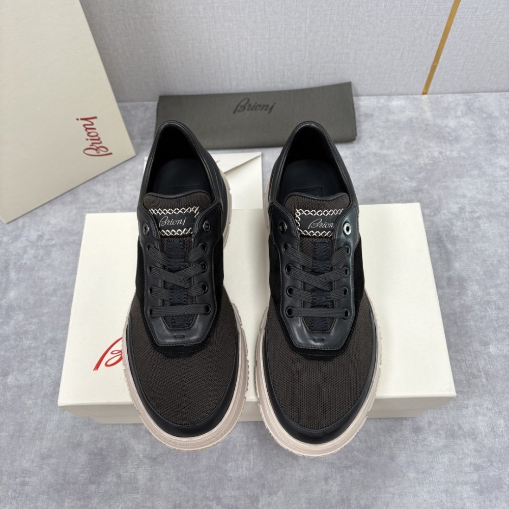 Кросівки чоловічі фото 2