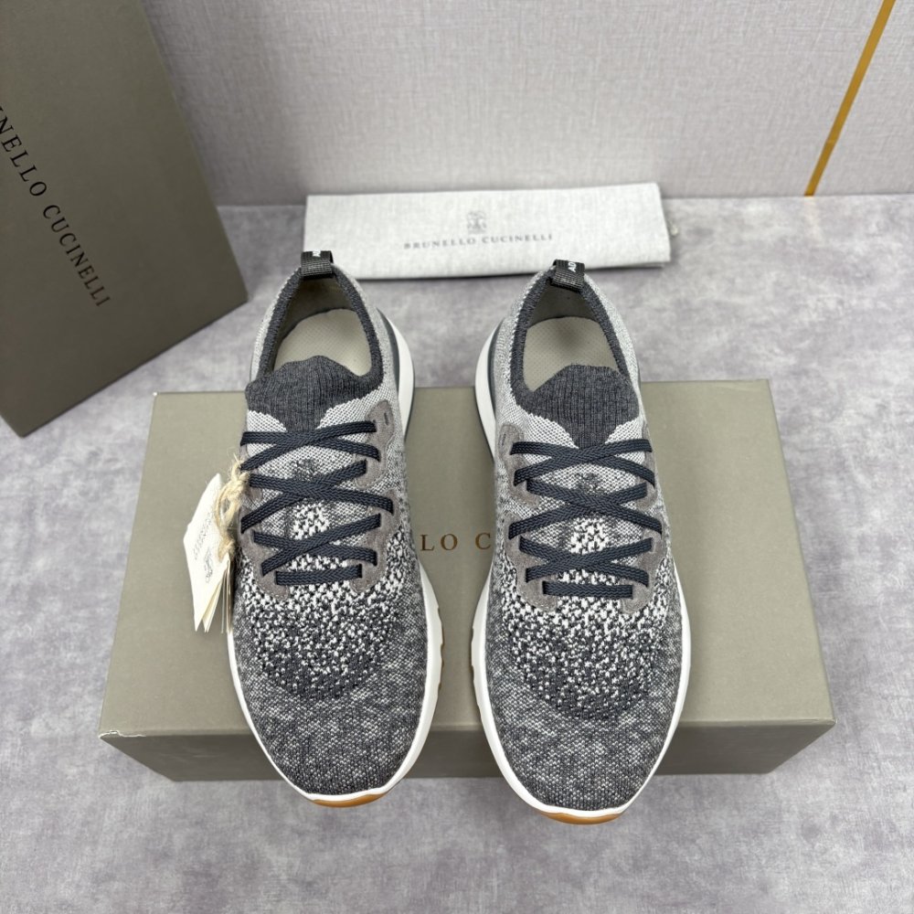 Кросівки чоловічі фото 2