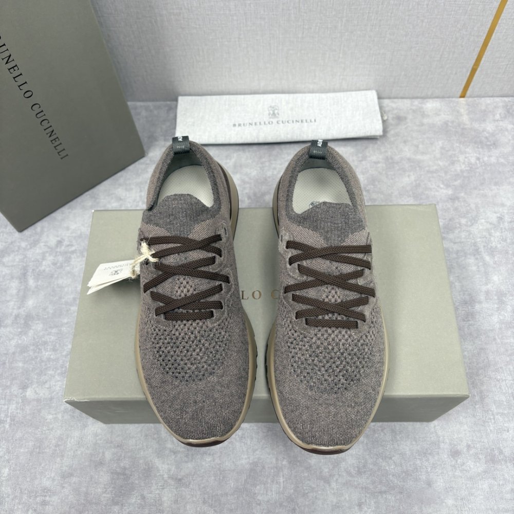 Кросівки чоловічі фото 2