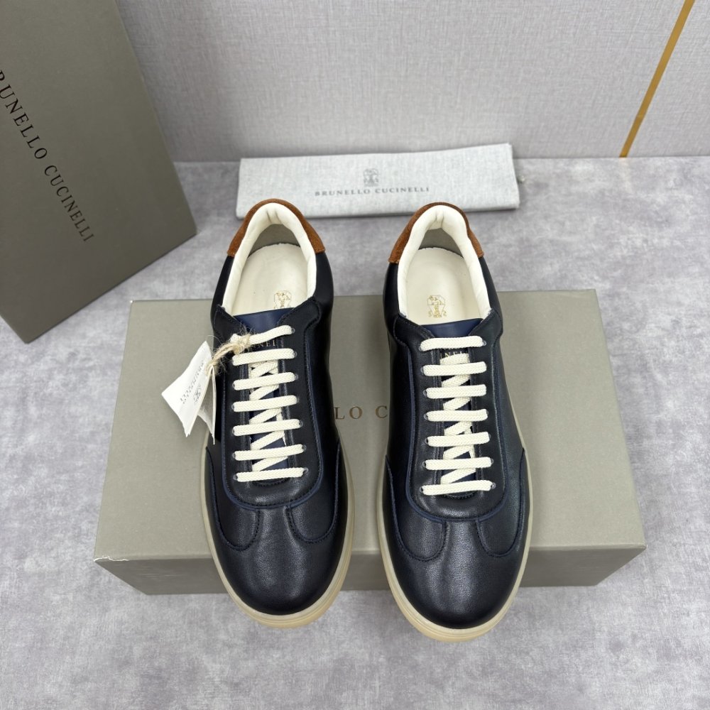 Кросівки чоловічі фото 2