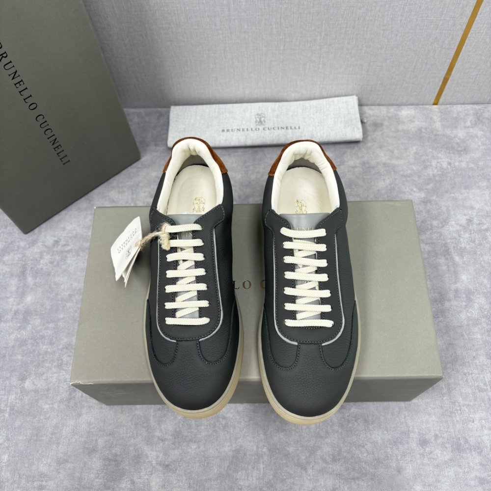 Кросівки чоловічі фото 2