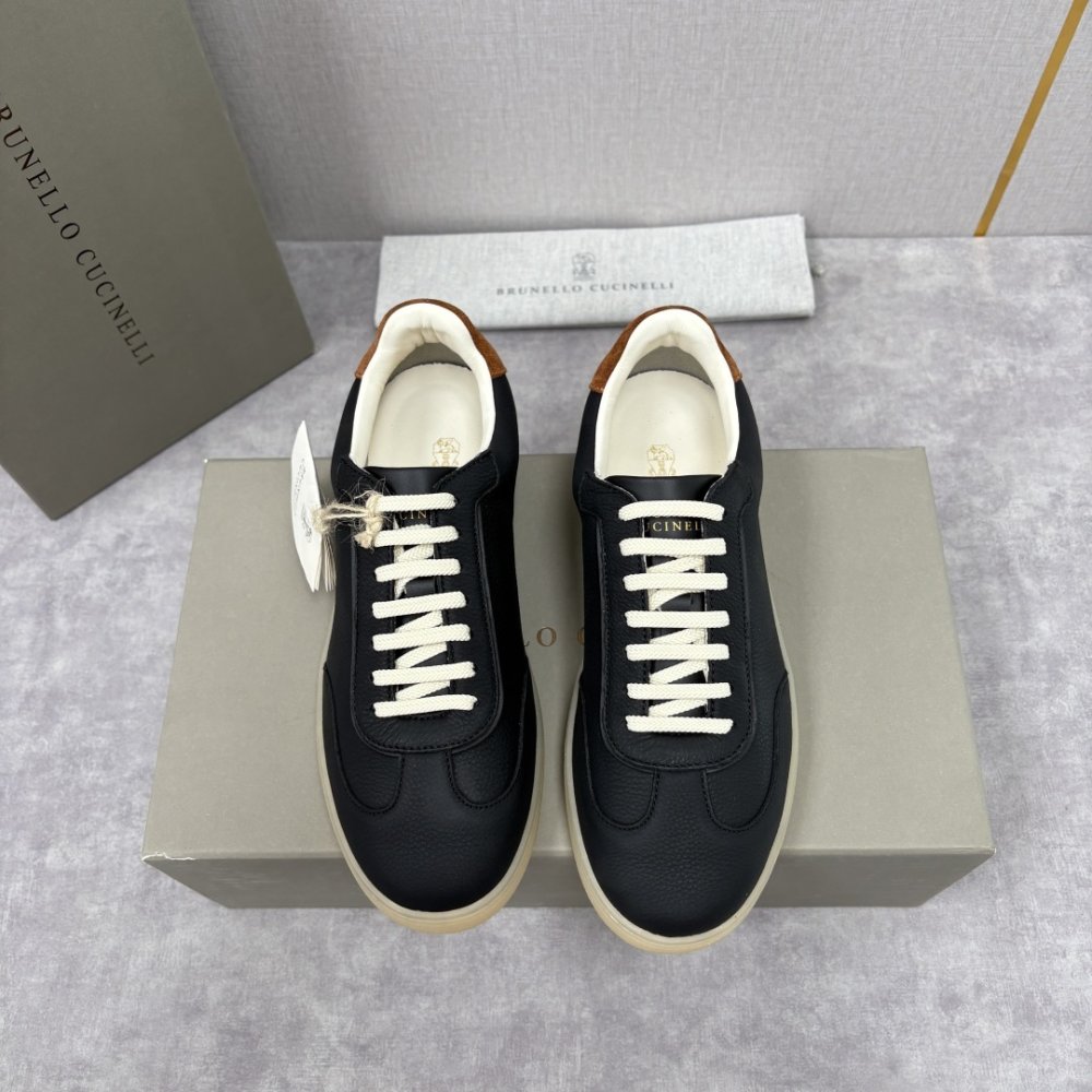 Кросівки чоловічі фото 2