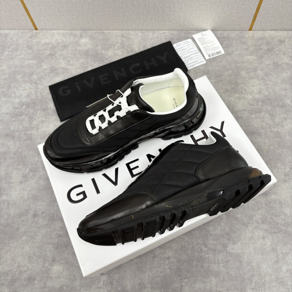 Кроссовки мужские фото 2