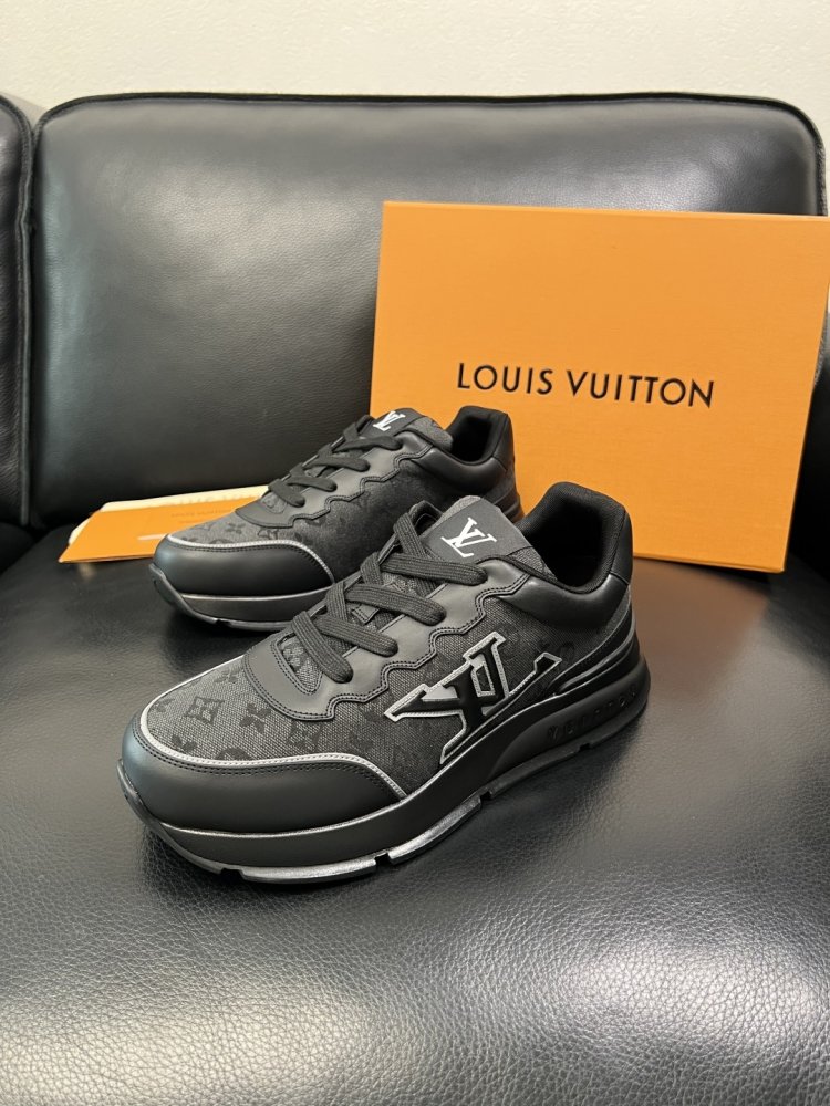 Кросівки чоловічі фото 2