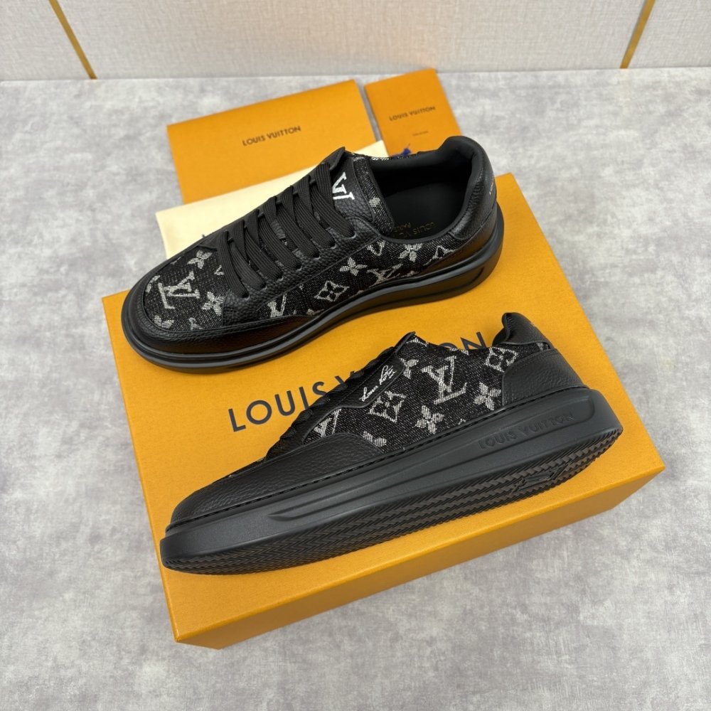 Кросівки чоловічі фото 2