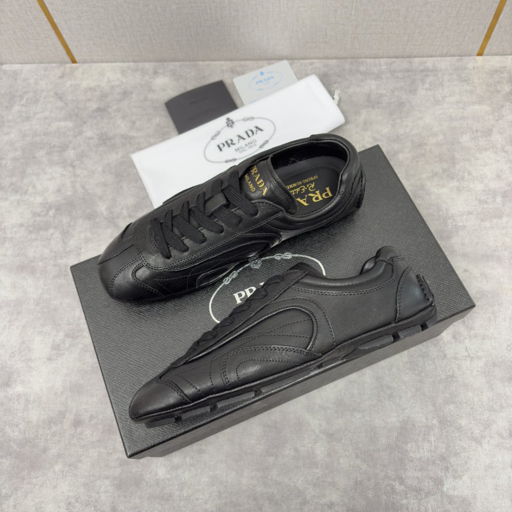 Кросівки чоловічі фото 2