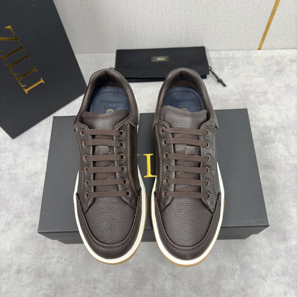 Кроссовки мужские фото 2