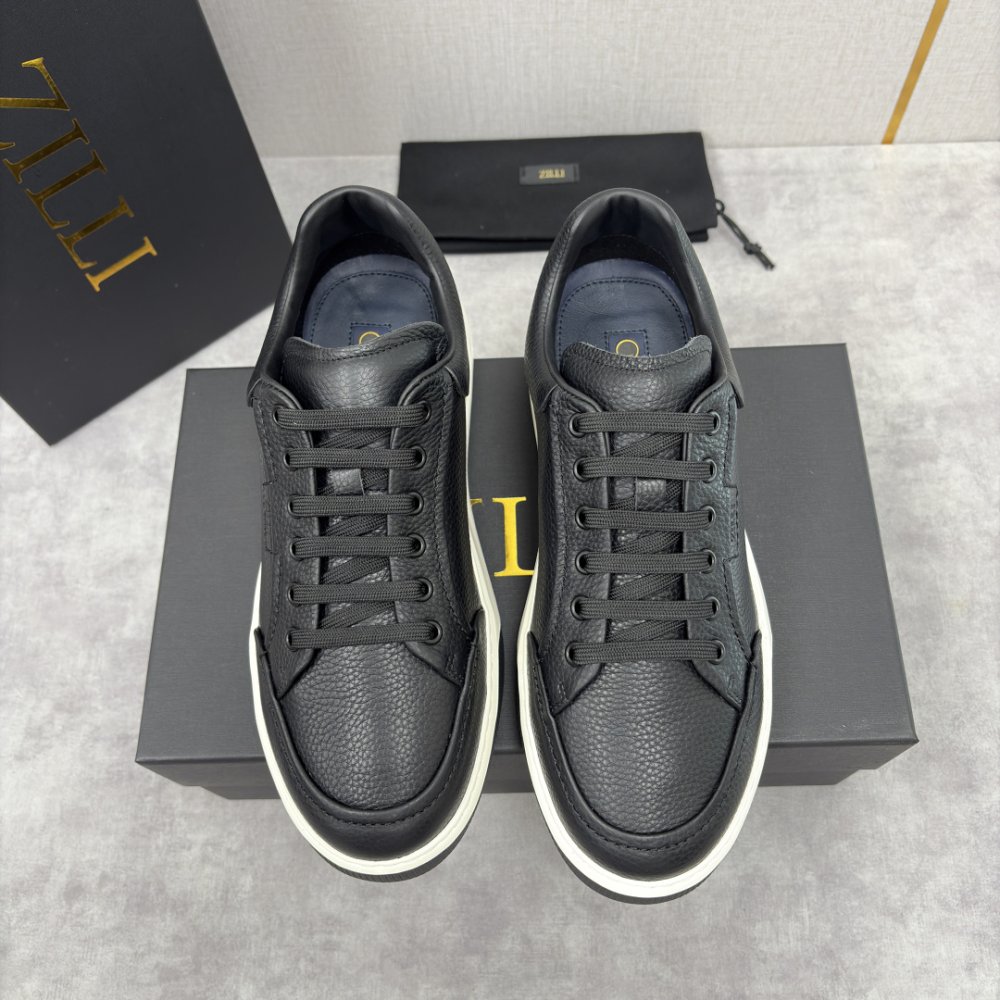 Кроссовки мужские фото 2