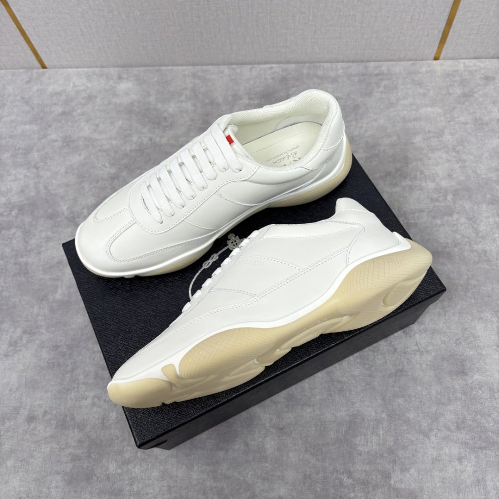 Кроссовки мужские фото 2