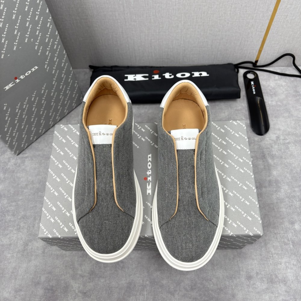 Кросівки чоловічі фото 2