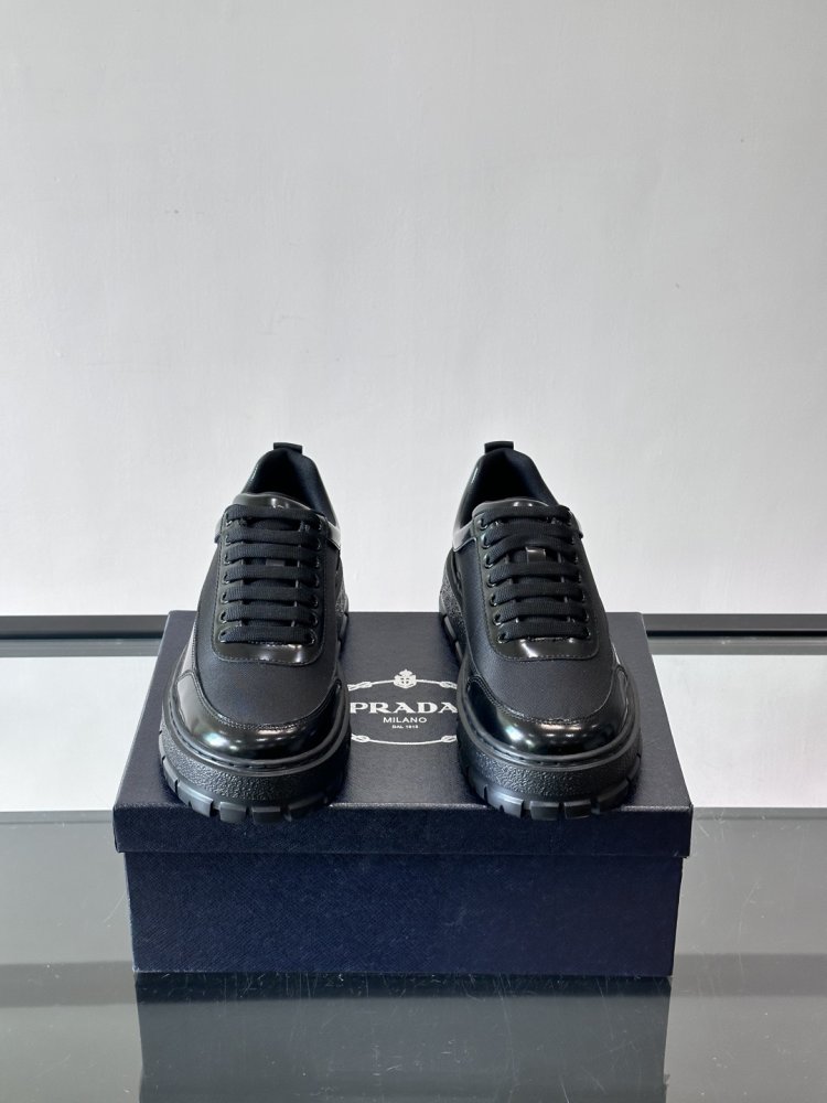 Кросівки чоловічі фото 2