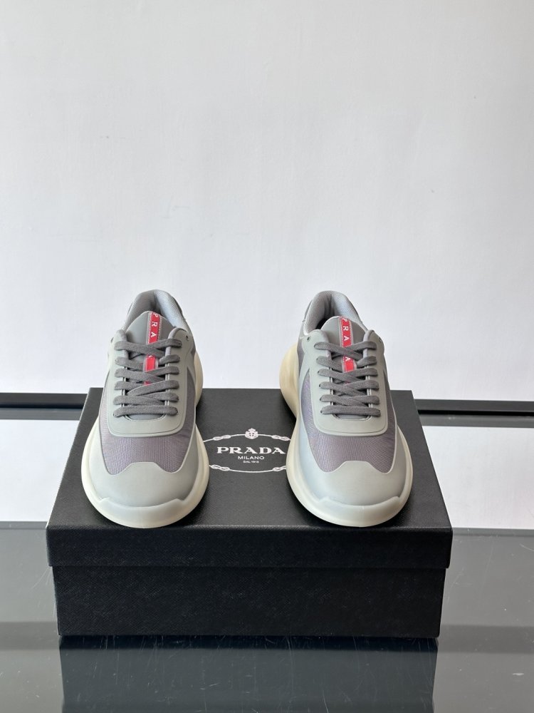 Кросівки чоловічі фото 2