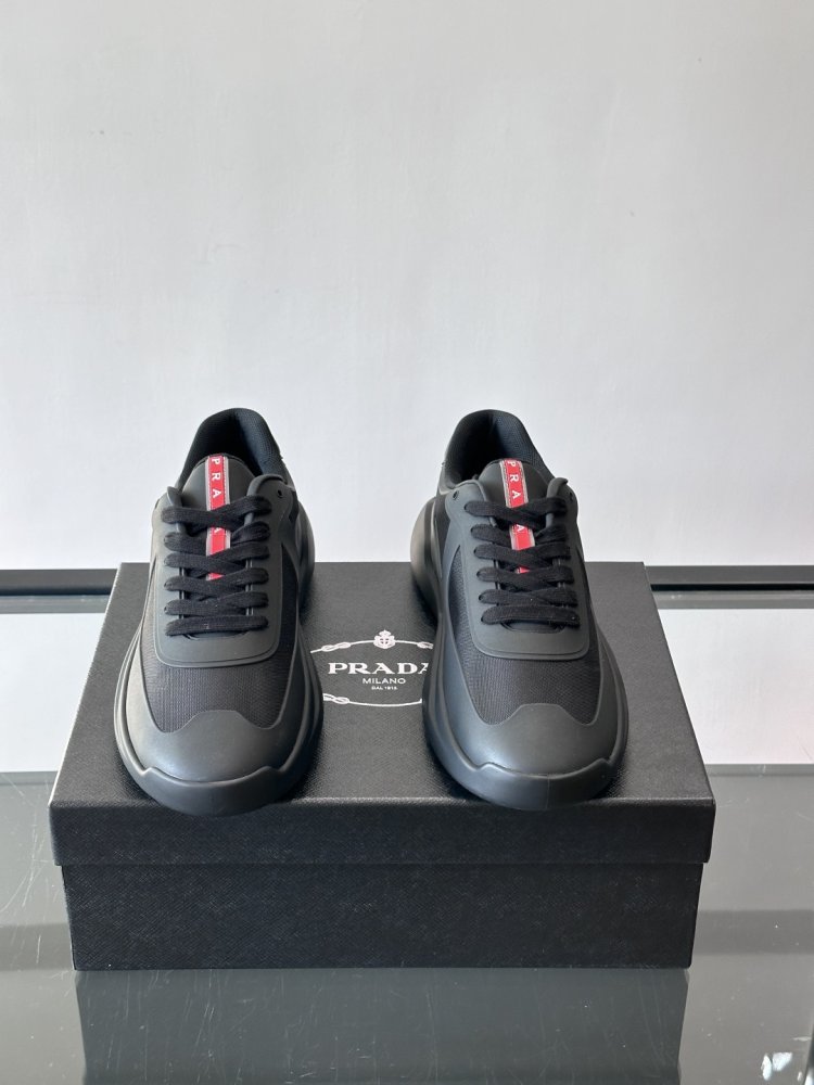 Кросівки чоловічі фото 2