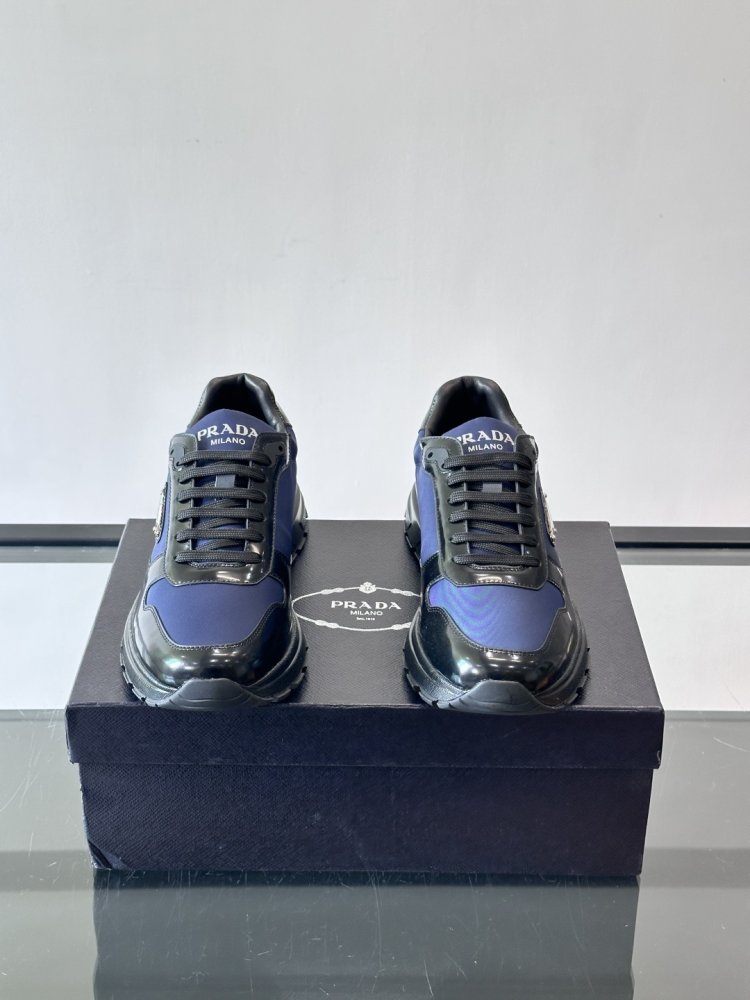 Кросівки чоловічі фото 2