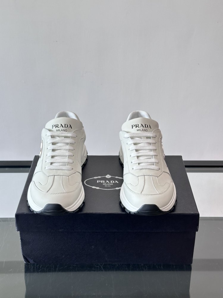 Кросівки чоловічі фото 2