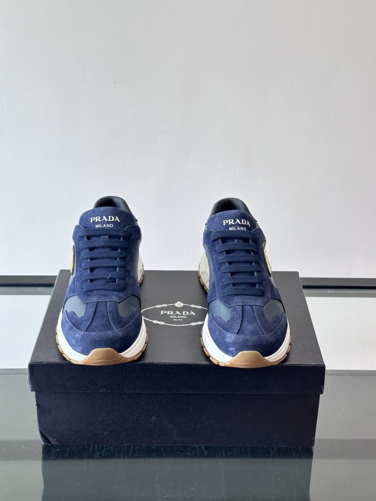 Кросівки чоловічі фото 2