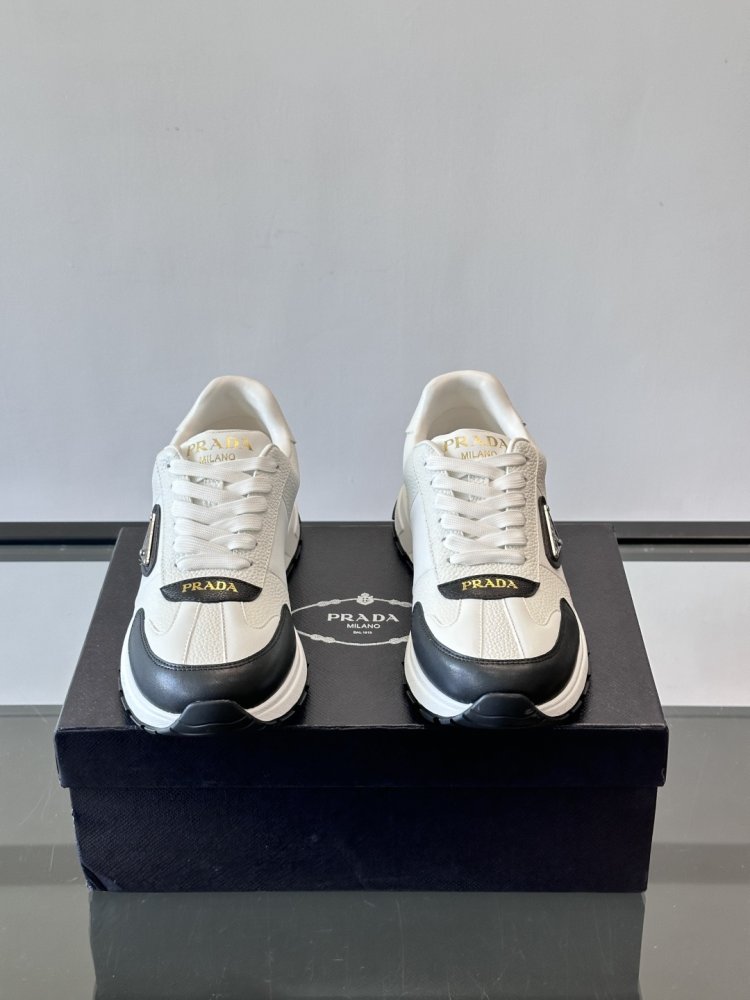 Кросівки чоловічі фото 2