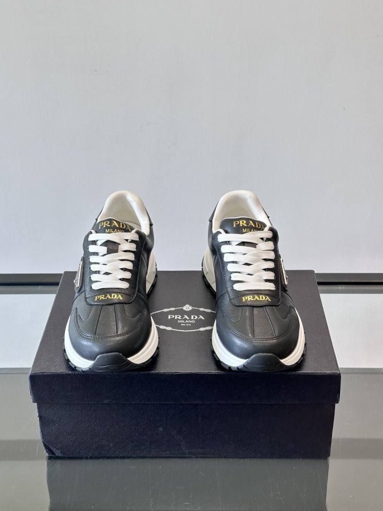 Кросівки чоловічі фото 2