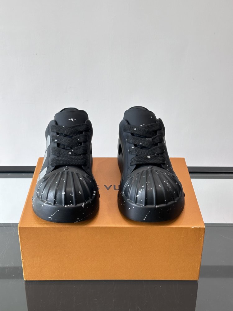 Кроссовки мужские фото 2