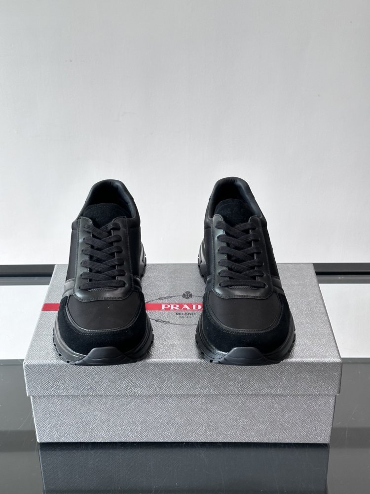 Кросівки чоловічі фото 2