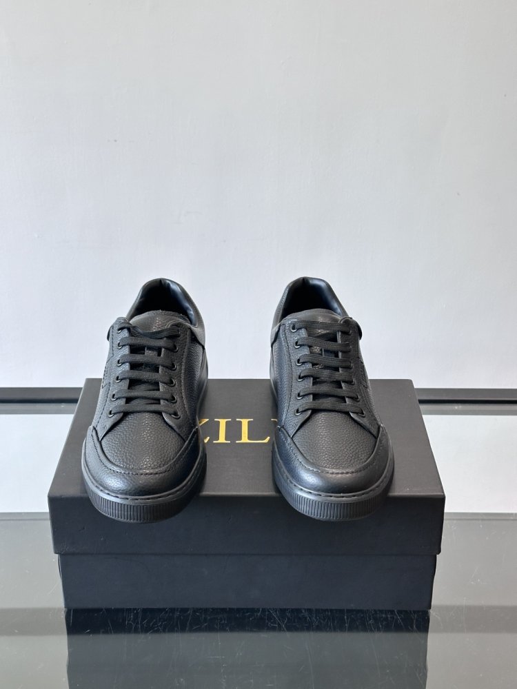 Кросівки чоловічі фото 2