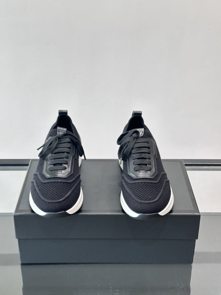 Кросівки чоловічі фото 2