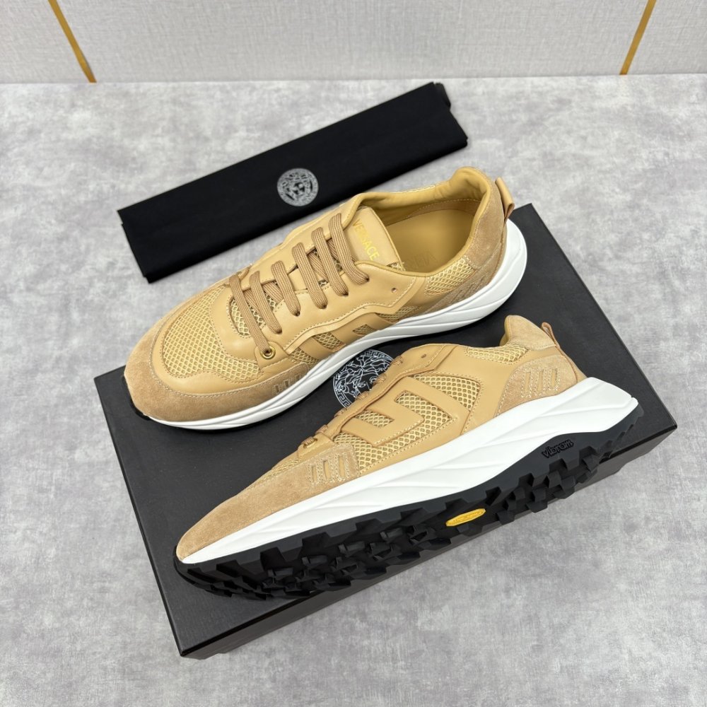 Кросівки чоловічі фото 3