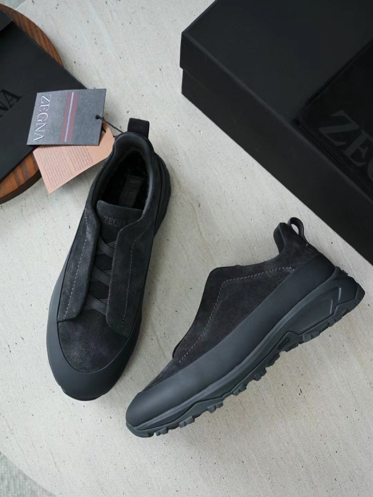 Кросівки чоловічі фото 3