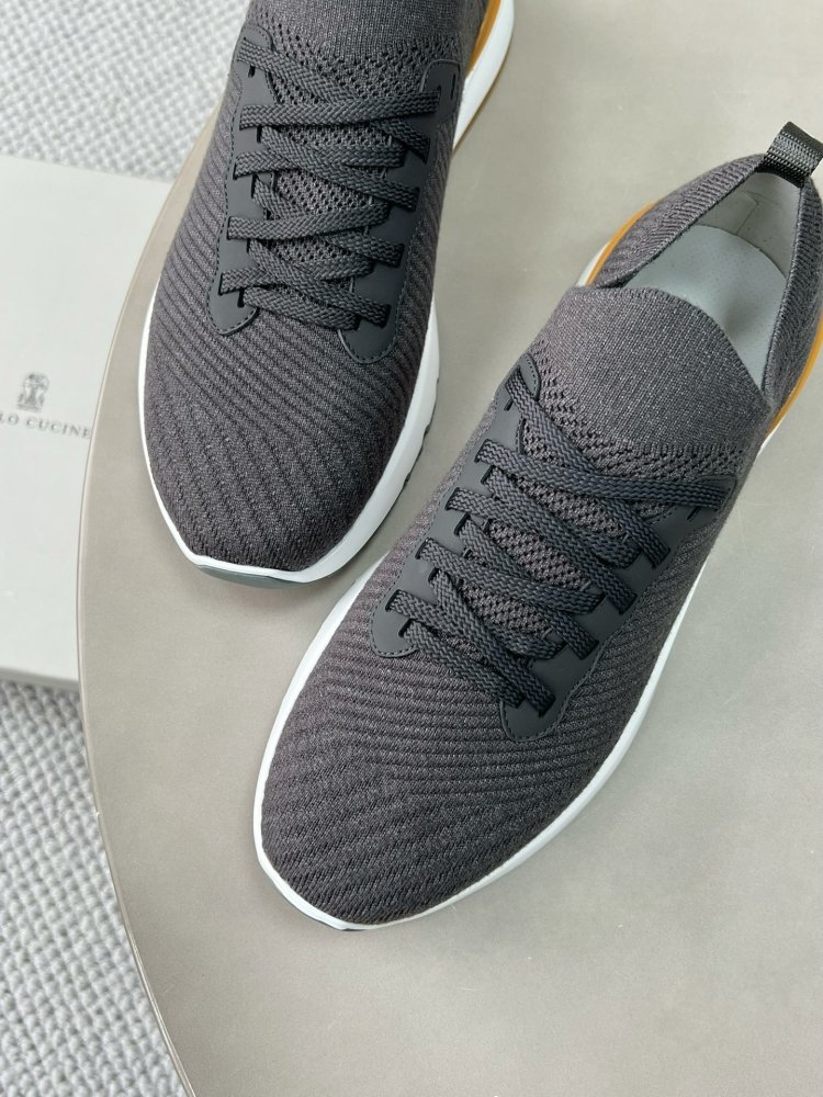 Кросівки чоловічі фото 3