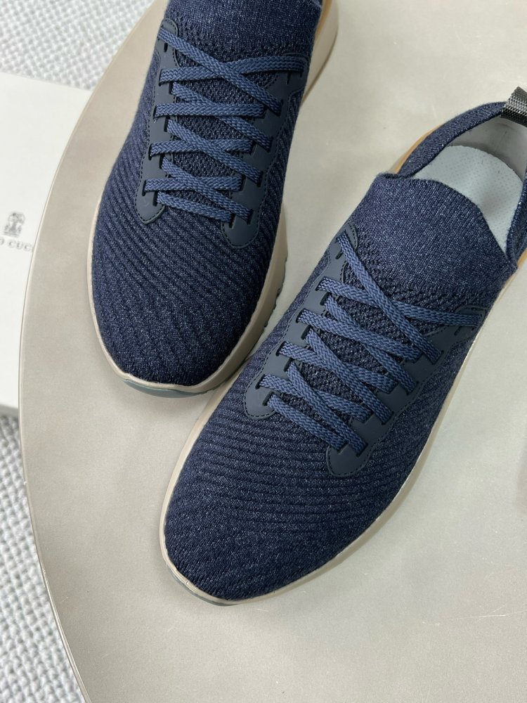 Кросівки чоловічі фото 3