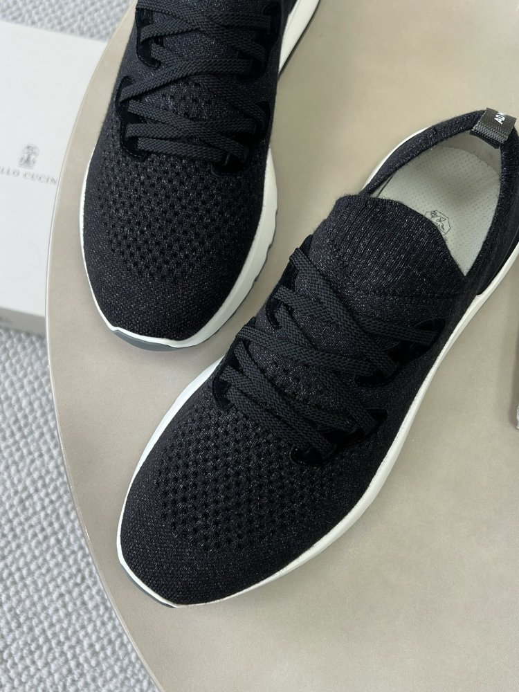 Кросівки чоловічі фото 3