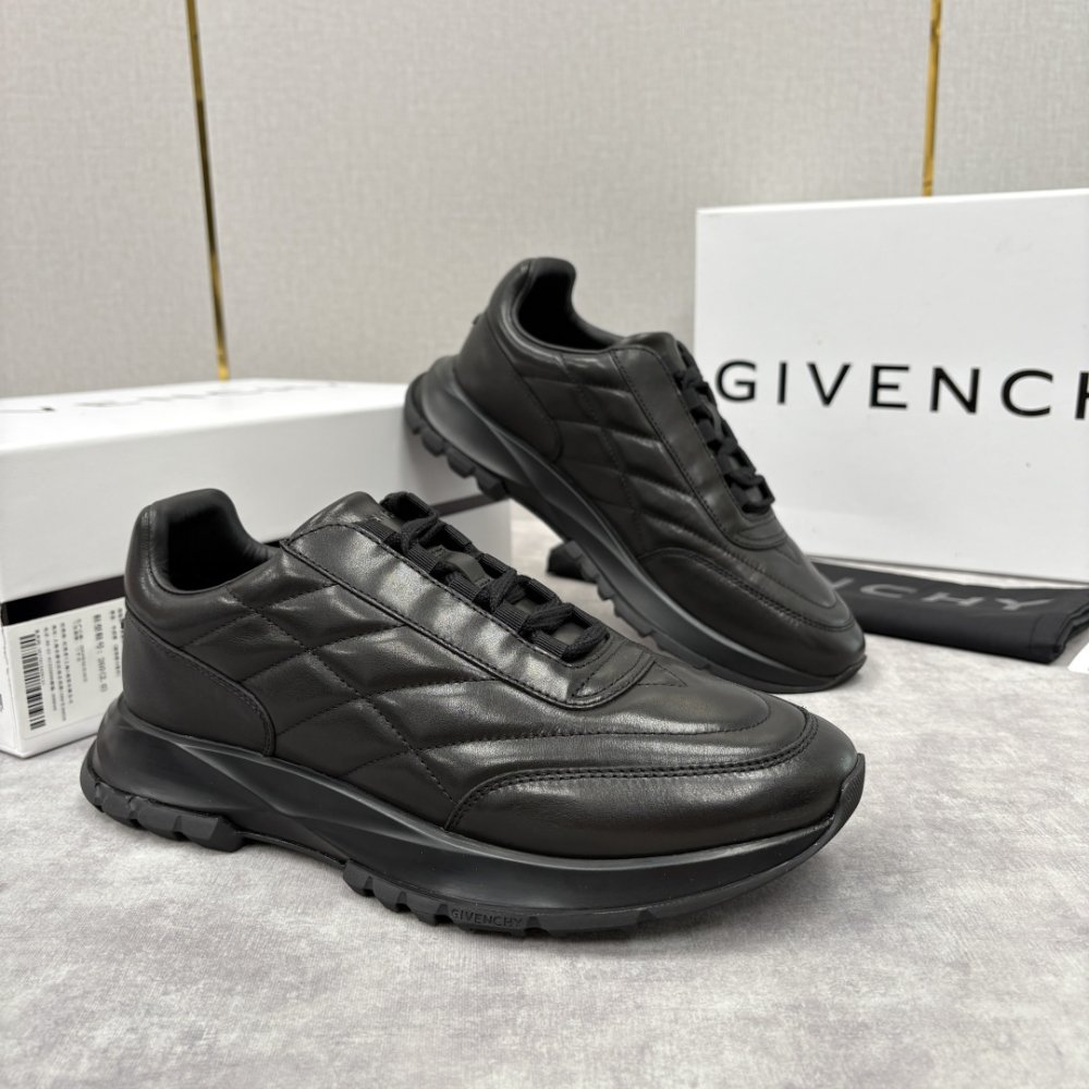 Кросівки чоловічі фото 3