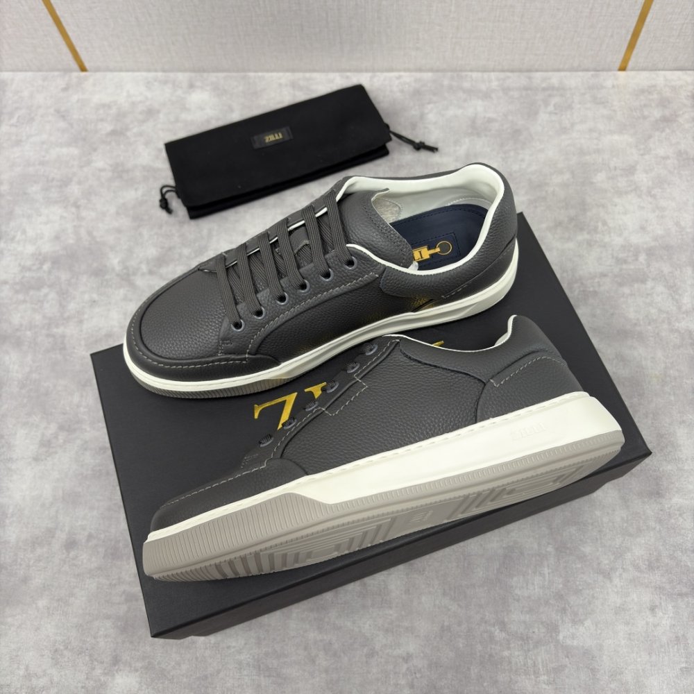 Кроссовки мужские фото 3