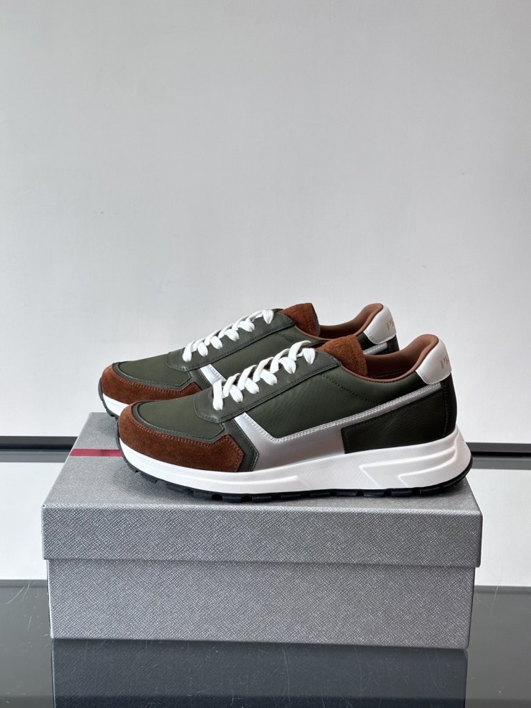 Кросівки чоловічі фото 3