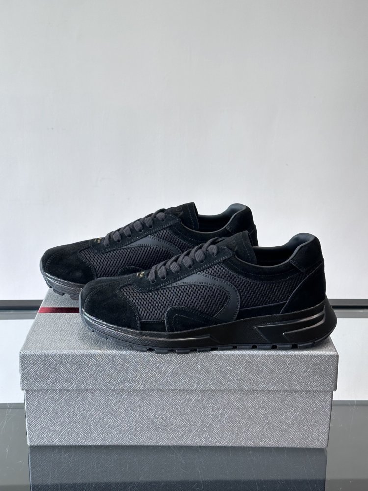 Кросівки чоловічі фото 3