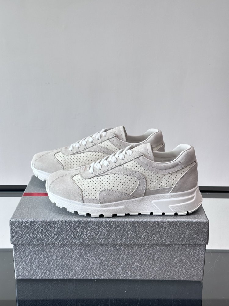 Кросівки чоловічі фото 3