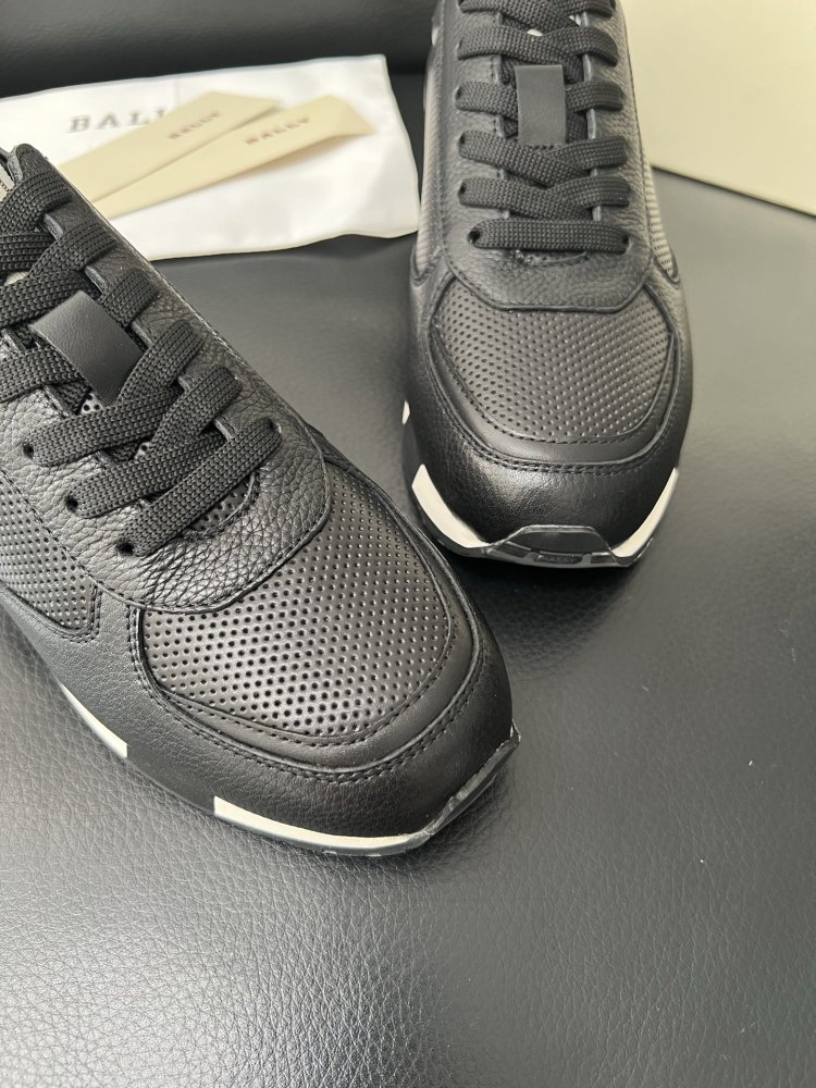 Sneakers men's фото 4