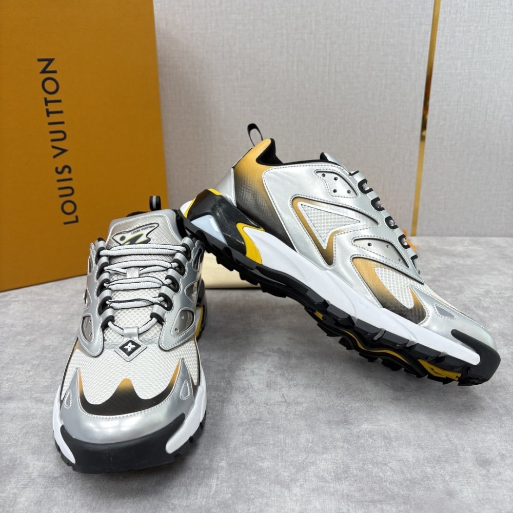 Кросівки чоловічі фото 4