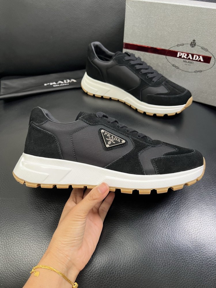 Кросівки чоловічі фото 4