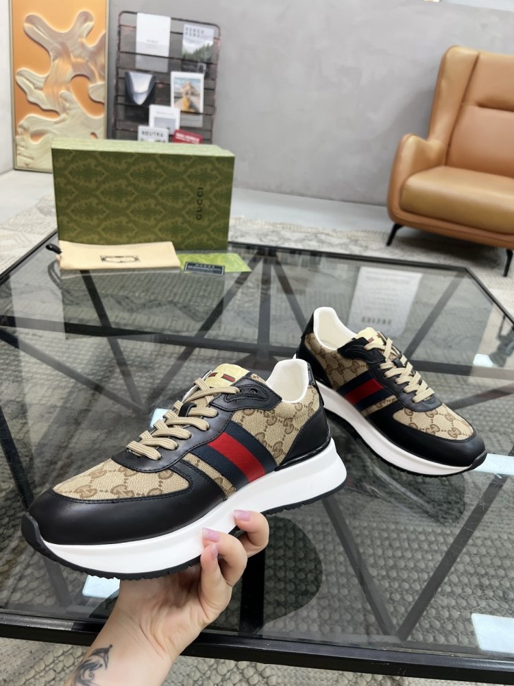 Кросівки чоловічі фото 4