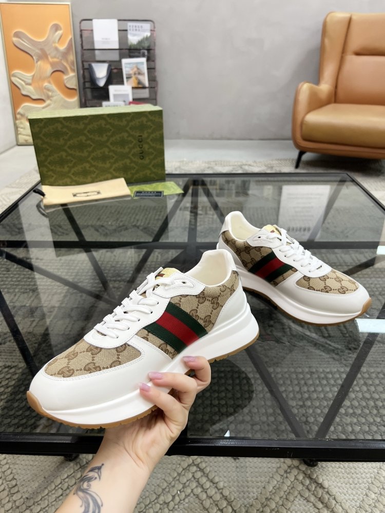 Кросівки чоловічі фото 4