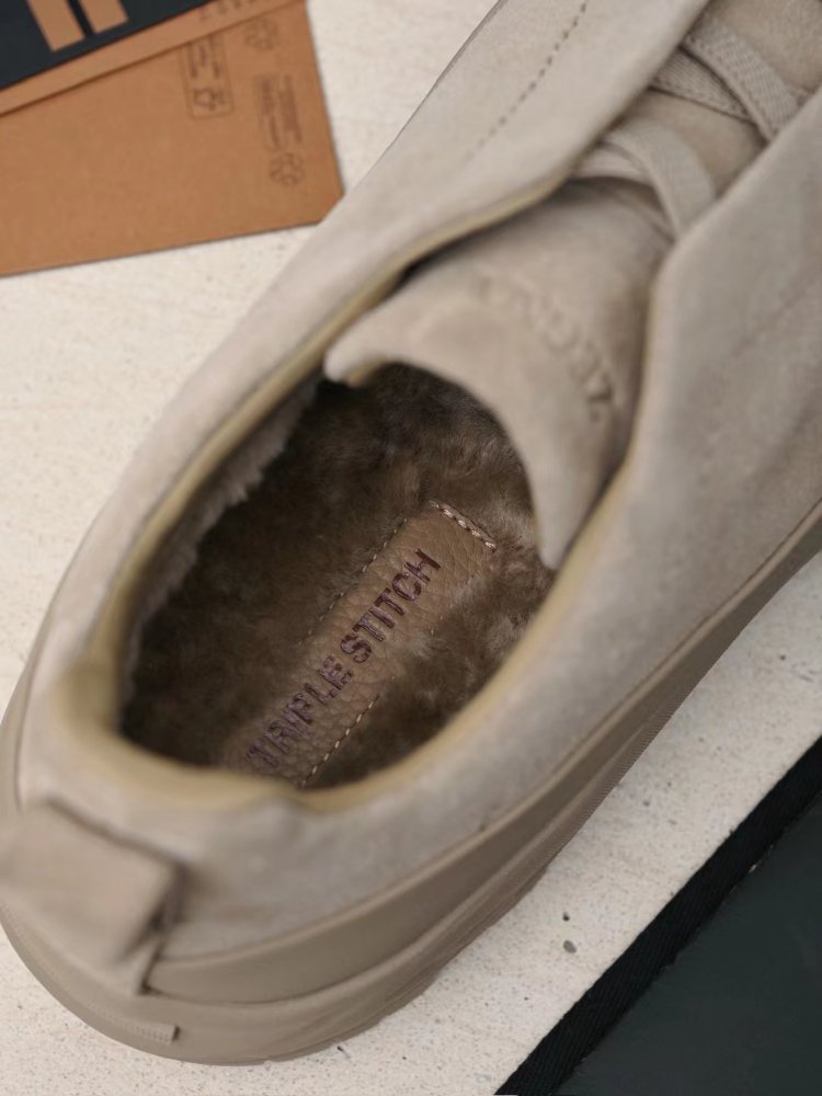 Кросівки чоловічі фото 4