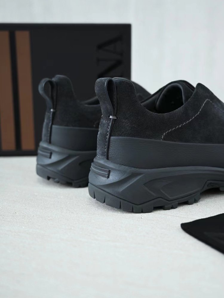 Кросівки чоловічі фото 4