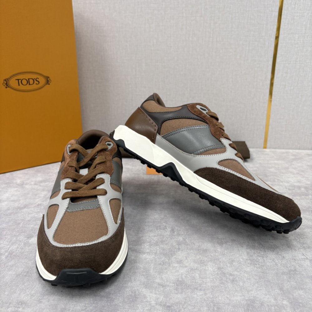 Кросівки чоловічі фото 4