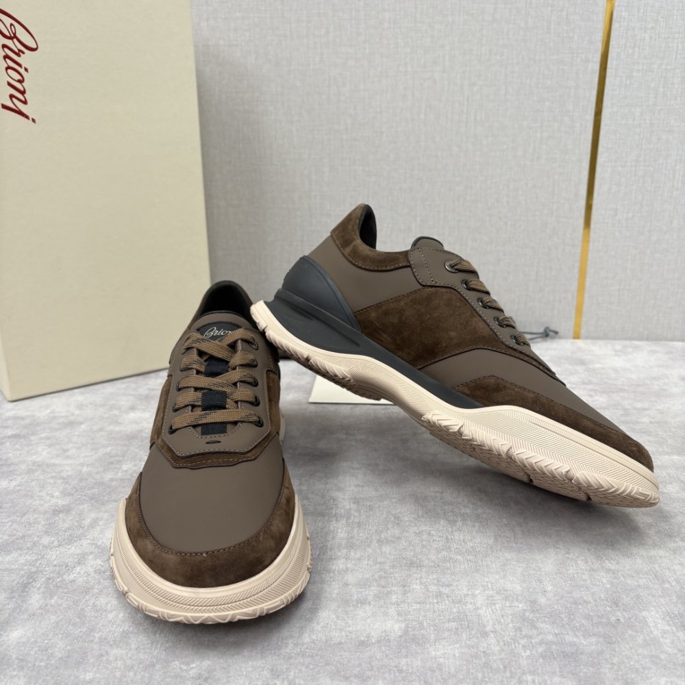 Кросівки чоловічі фото 4