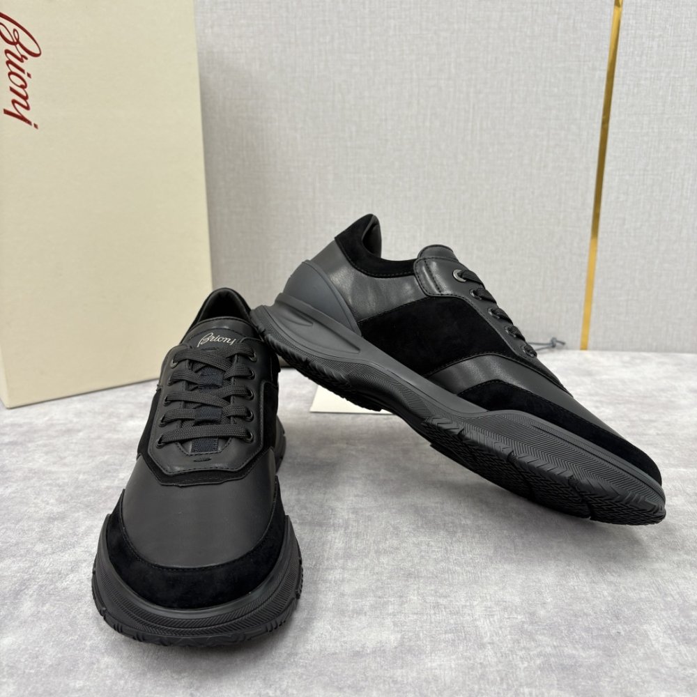 Кросівки чоловічі фото 4