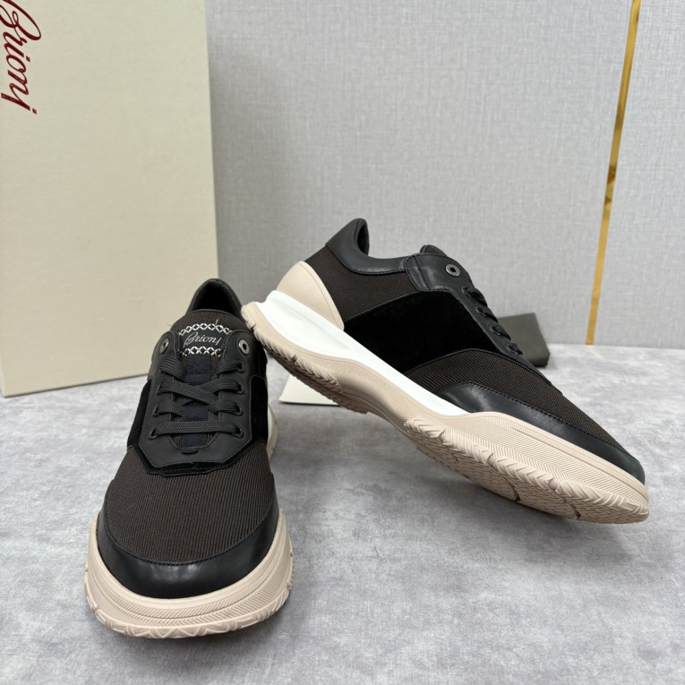 Кросівки чоловічі фото 4