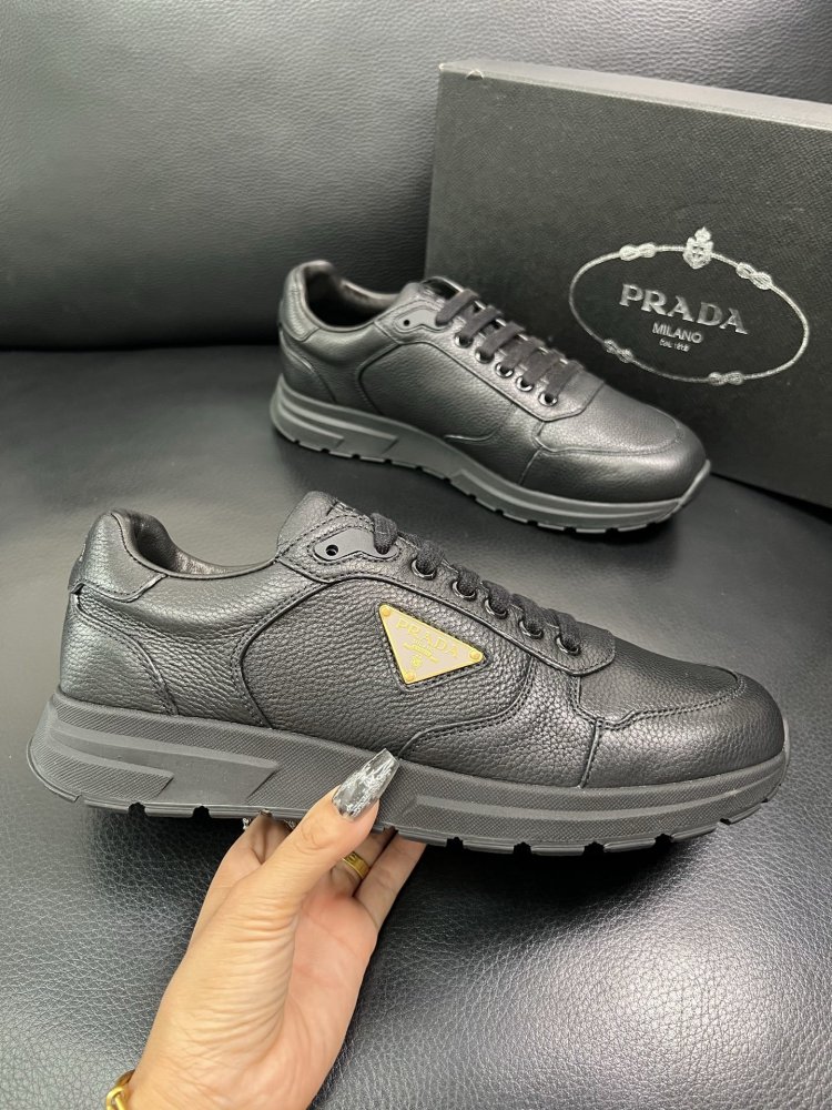 Кросівки чоловічі фото 4