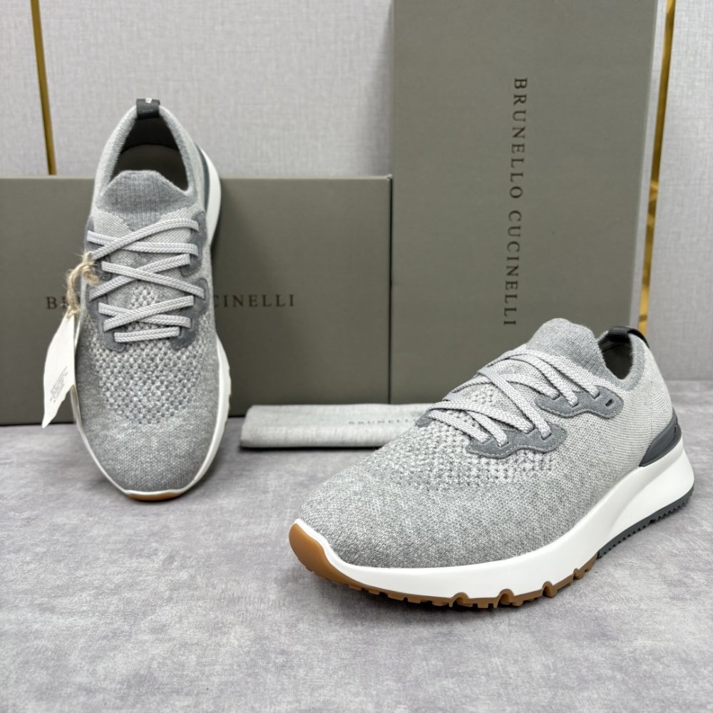 Кросівки чоловічі фото 4