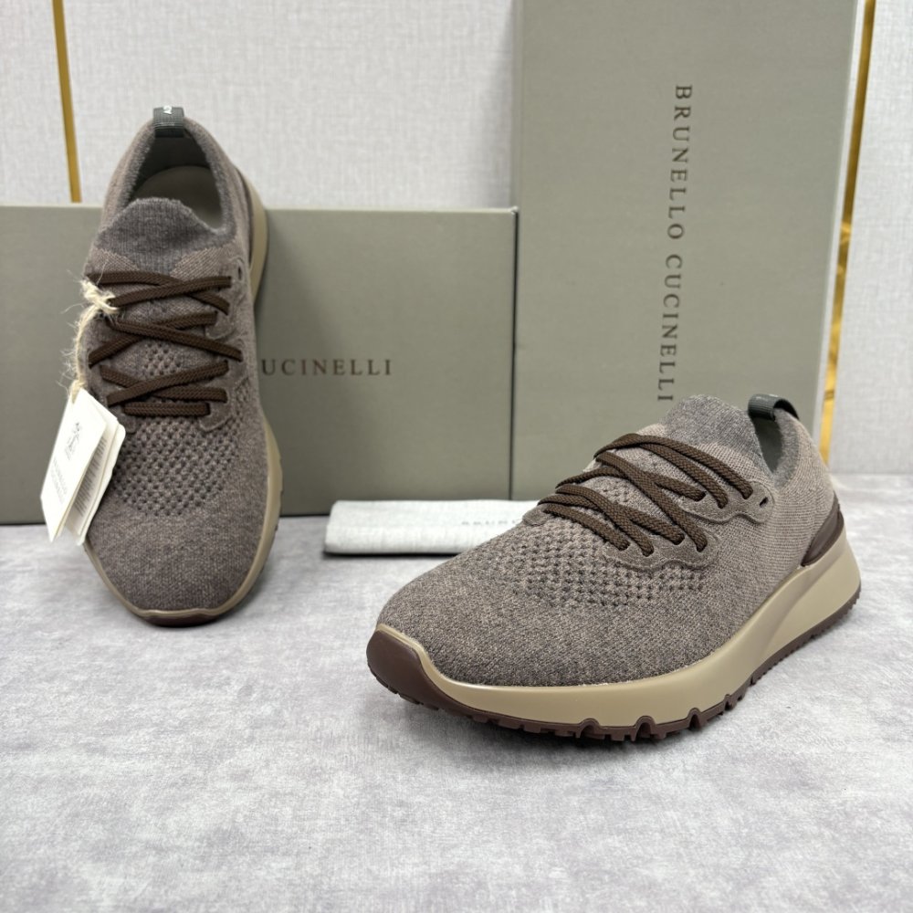 Кросівки чоловічі фото 4